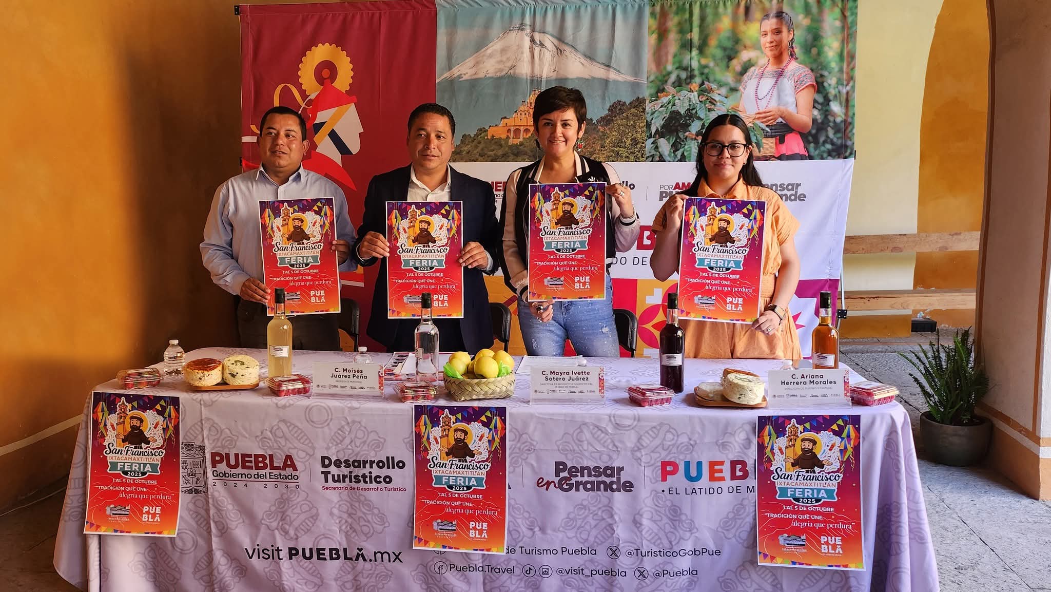 Ixtacamaxtitlán celebra su Feria Patronal en honor a San Francisco de Asís